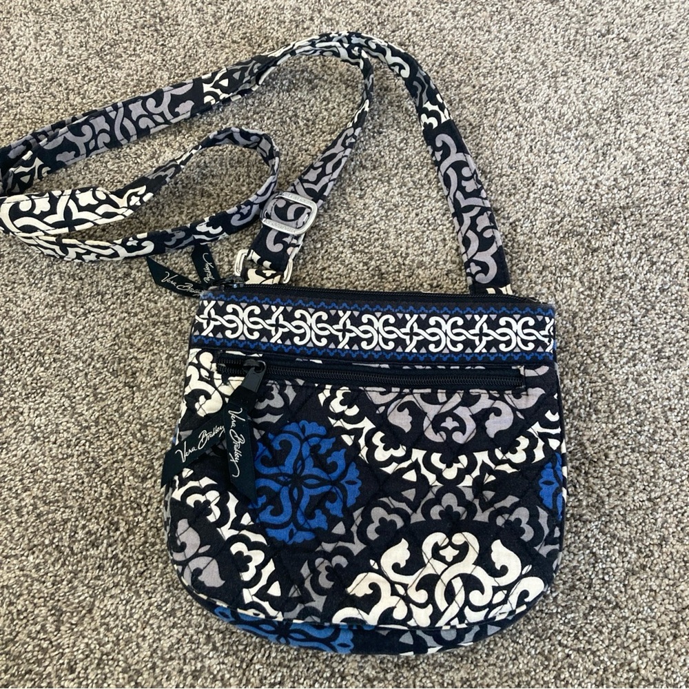 Vera Bradley Bag crossbody hipster-style bag retired pattern Canterberry Cobalt